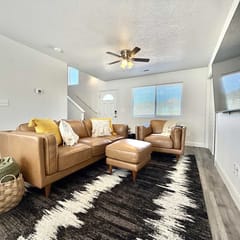 Glendale Getaway 1