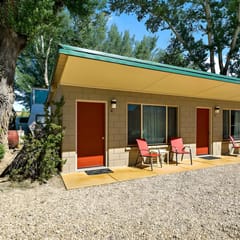 Mt. C-Garden Room #4