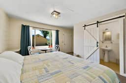 Mt. C-Garden Room #4