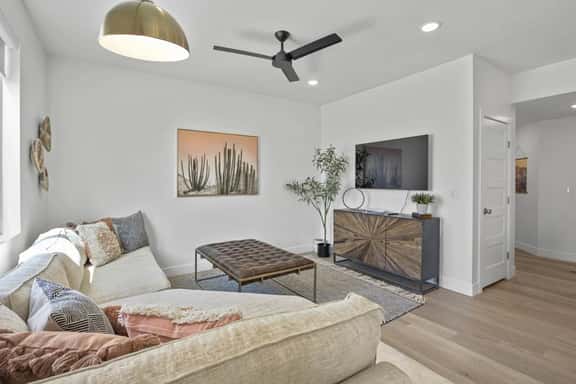 Crimson Canyon Condo - Image 1