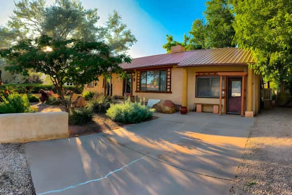 Sweet Retreat - Image 1