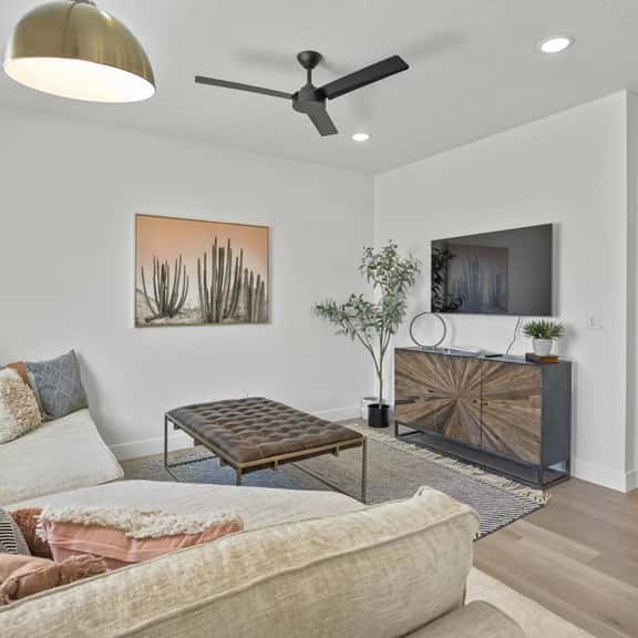 Crimson Canyon Condo - Image 1