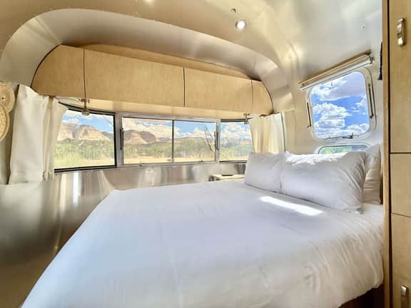 Airstream 1