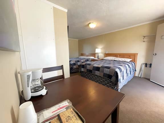 Mt. C-Zion Room #2
