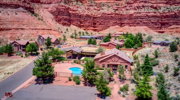 Zion Adventure House
