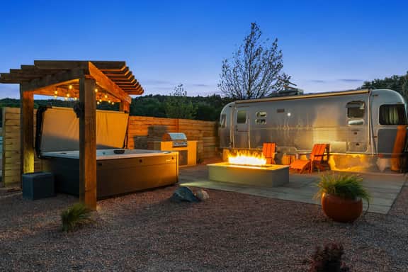 Airstream 1 - Image 2