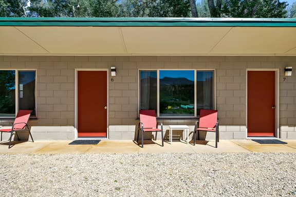 Mt. C-Farm Room #7