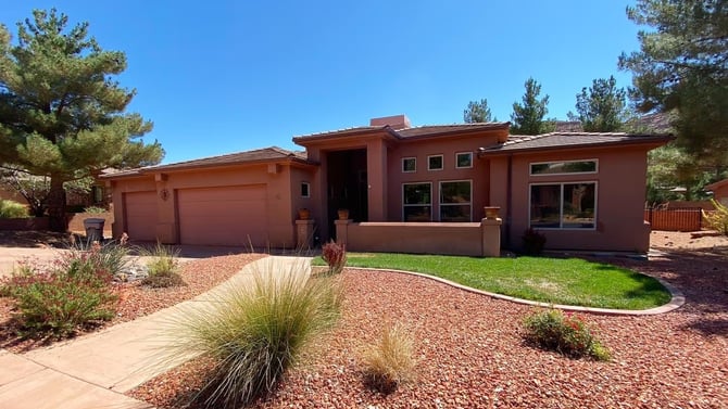 Discover the Ultimate Zion National Park Vacation Rentals: A Gateway to Nature's Majesty