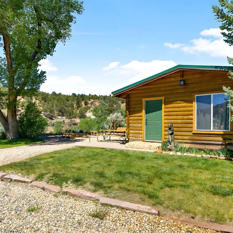 Mt. C- RV Park Cabin